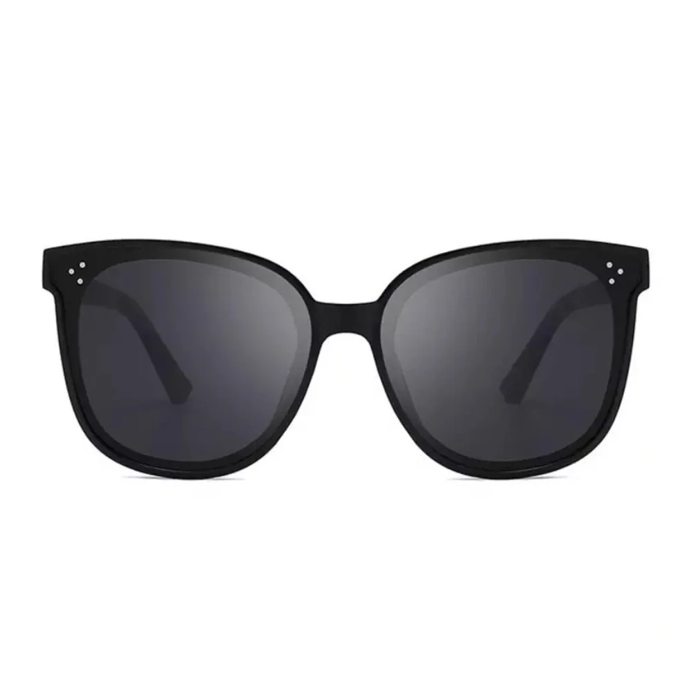 3/$30 🖤 Retro Cat Eye Sunglasses